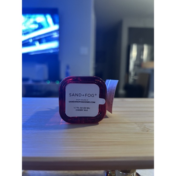 Sand + Fog Cherry Silk Perfume Oil Dropper 1.7 oz EDP Cherry Coffee Jasmine - Picture 5 of 5